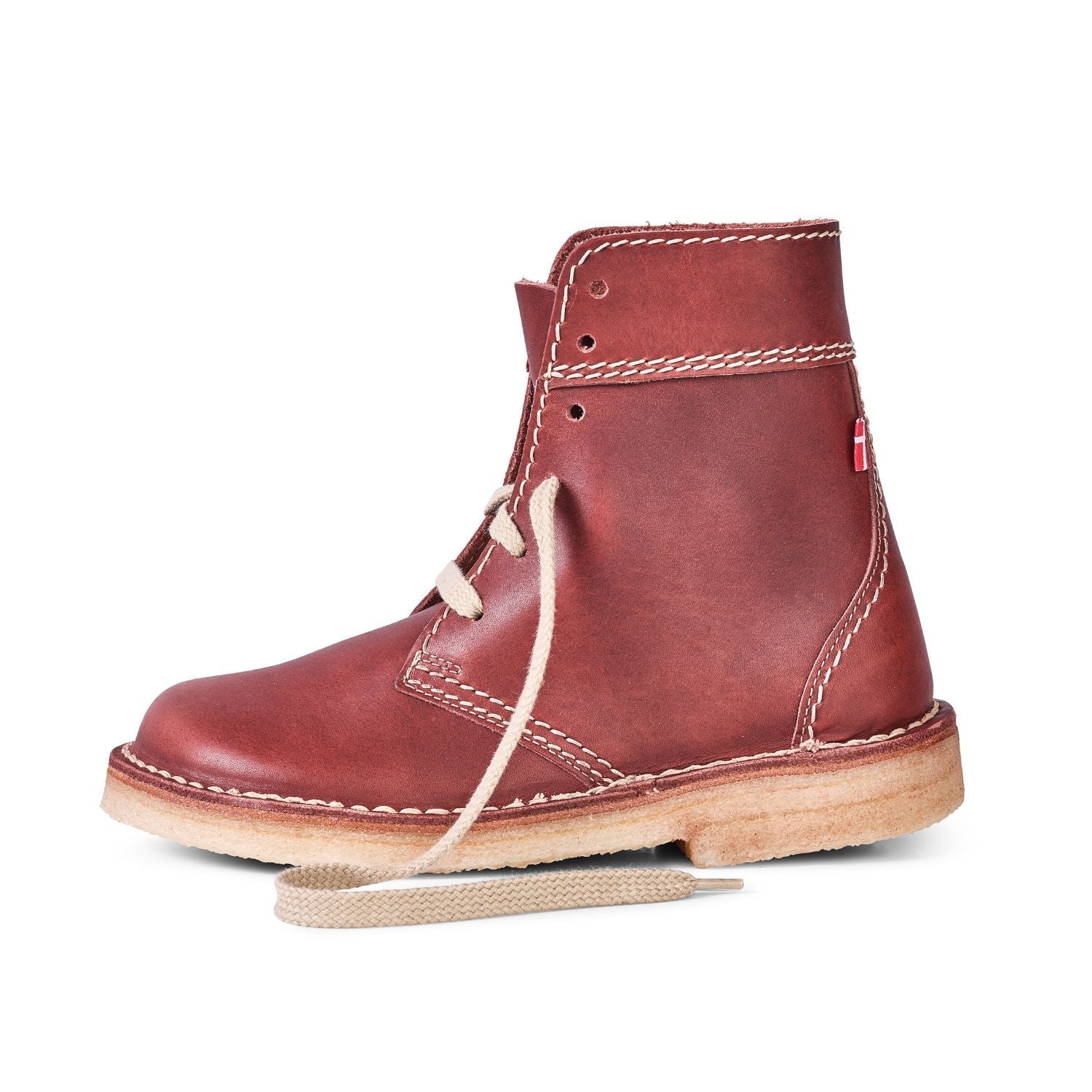 Duckfeet Fåborg Bordo lace-up leather boot, outer side view on white background