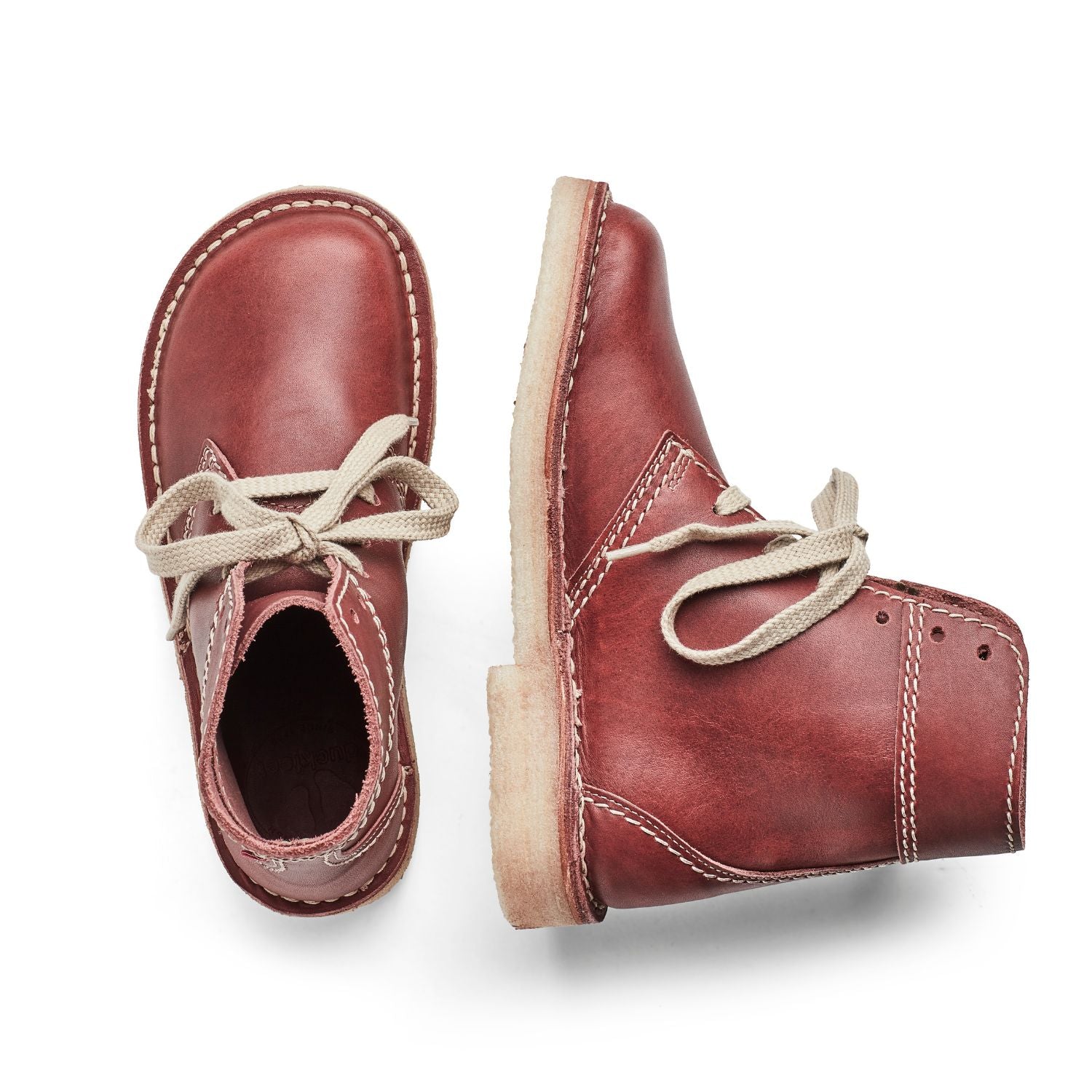 Duckfeet Fåborg Bordo lace-up leather boot, top and inner side view on white background