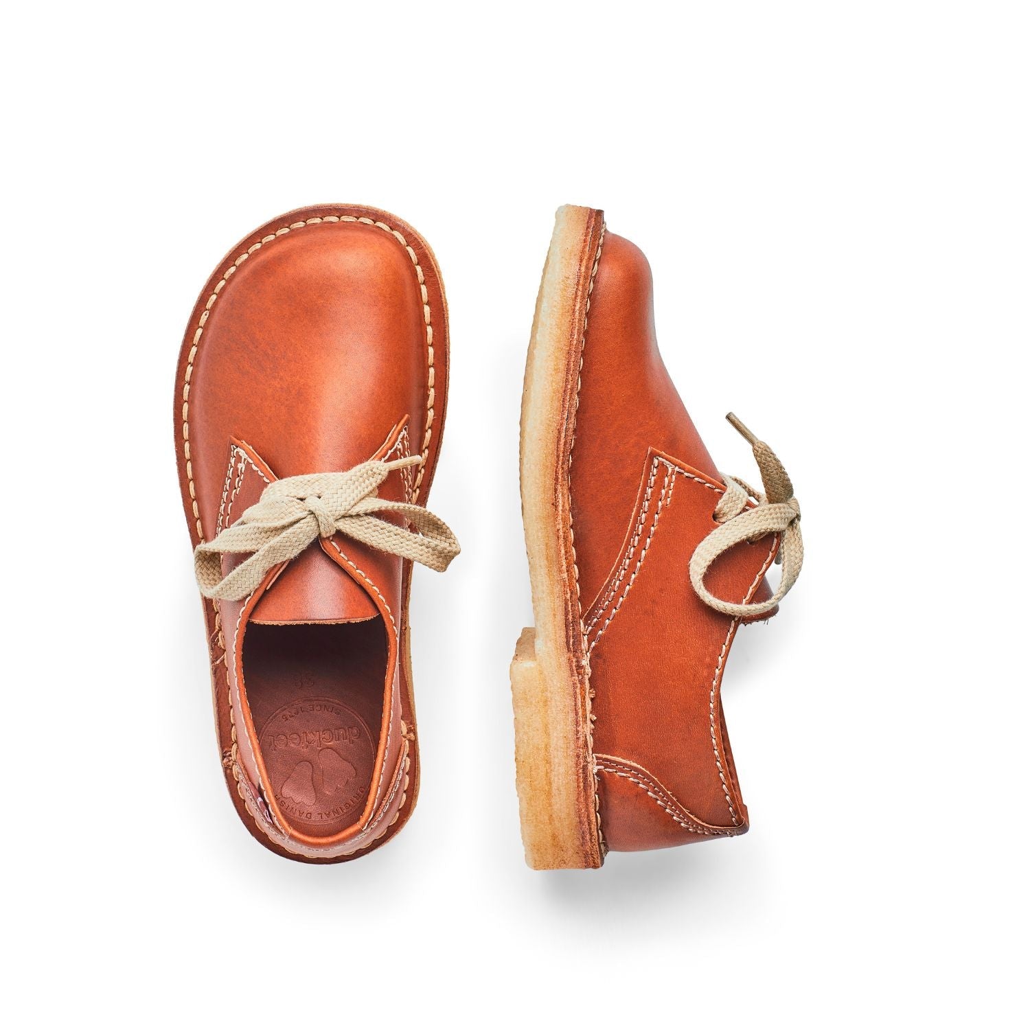 Duckfeet Jylland Brown leather derby shoe, top and inner side view on white background