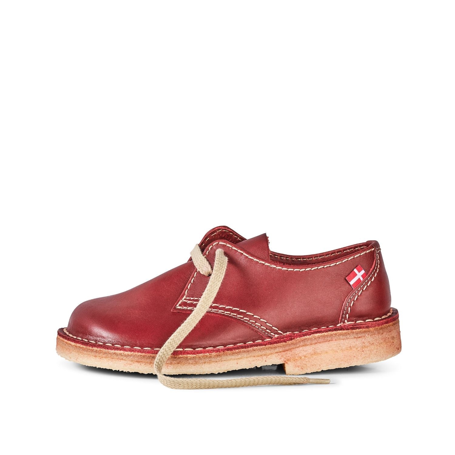 Duckfeet Jylland Granate leather derby shoe, outer side view on white background