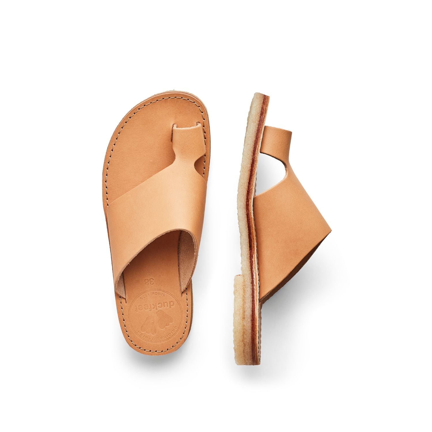 Duckfeet Mandø Bio toe-loop leather sandal, top and inner side view on white background