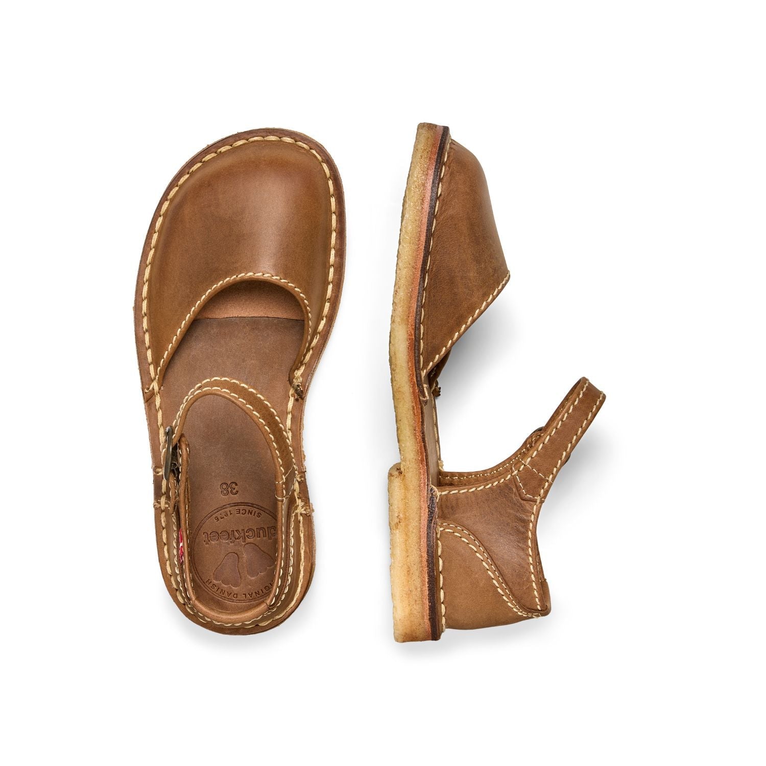 Duckfeet Mols Cocoa closed-toe leather sandal, top and inner side view on white background