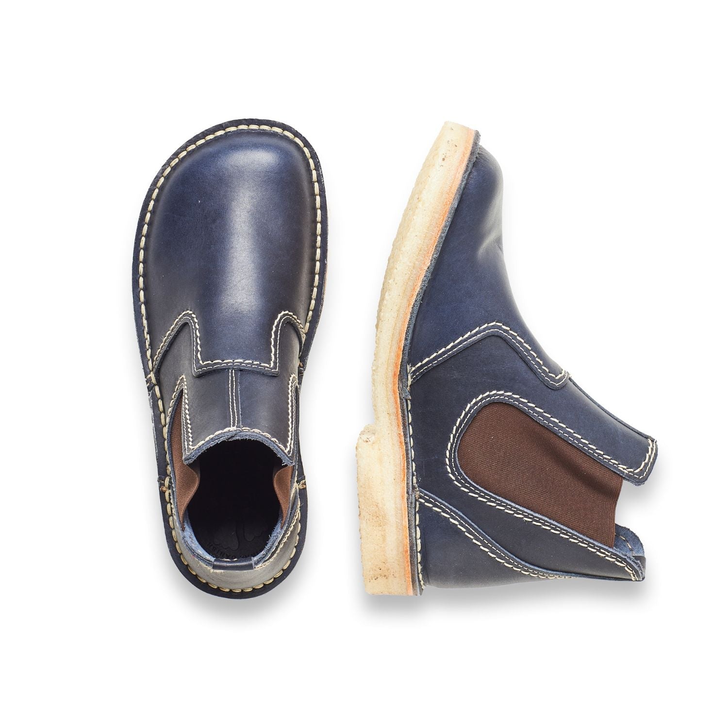 Duckfeet Roskilde Blue leather Chelsea boot, top and inner side view on white background