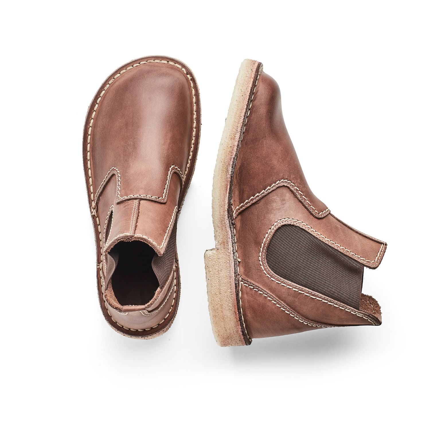 Duckfeet Roskilde Cocoa leather Chelsea boot, top and inner side view on white background