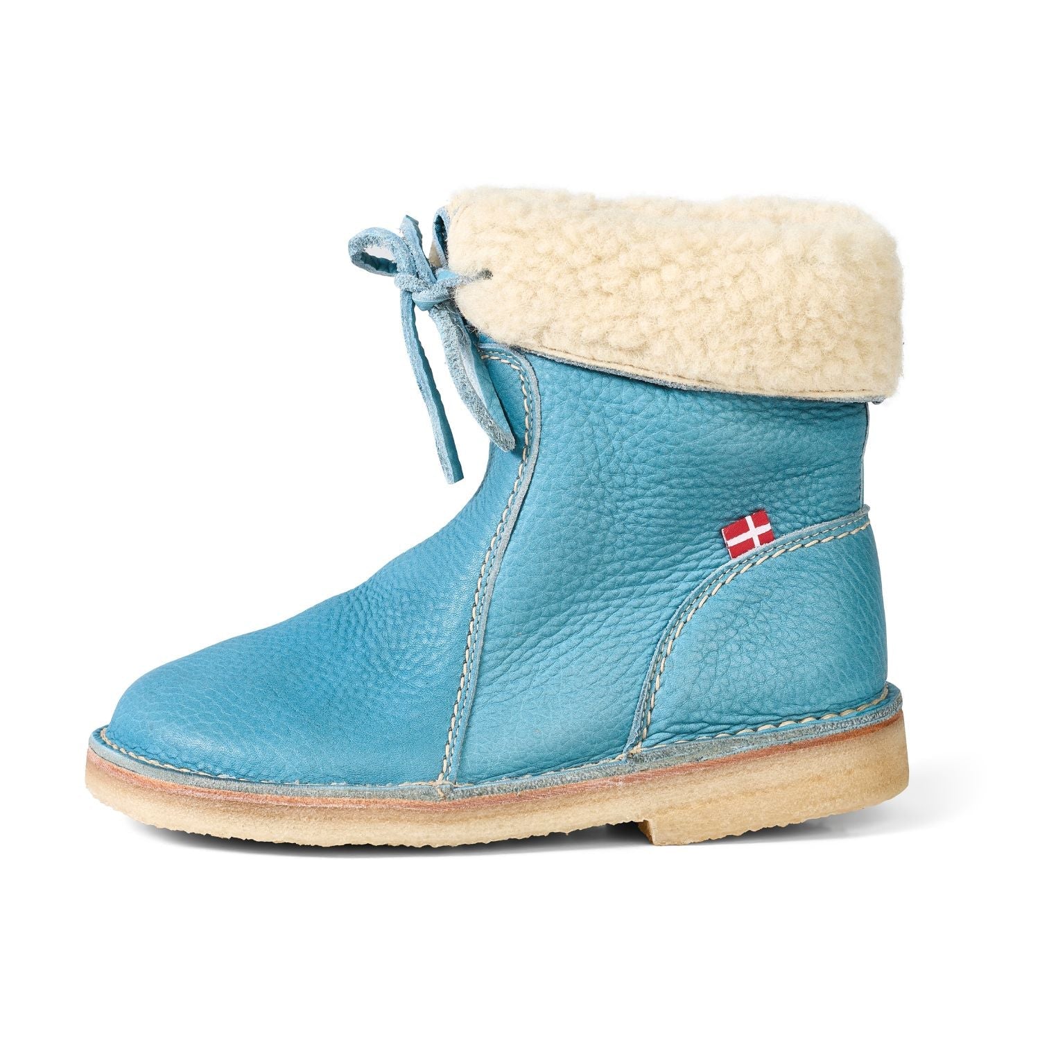 Duckfeet Århus Jeans wool-lined pull-on leather boot, outer side view on white background