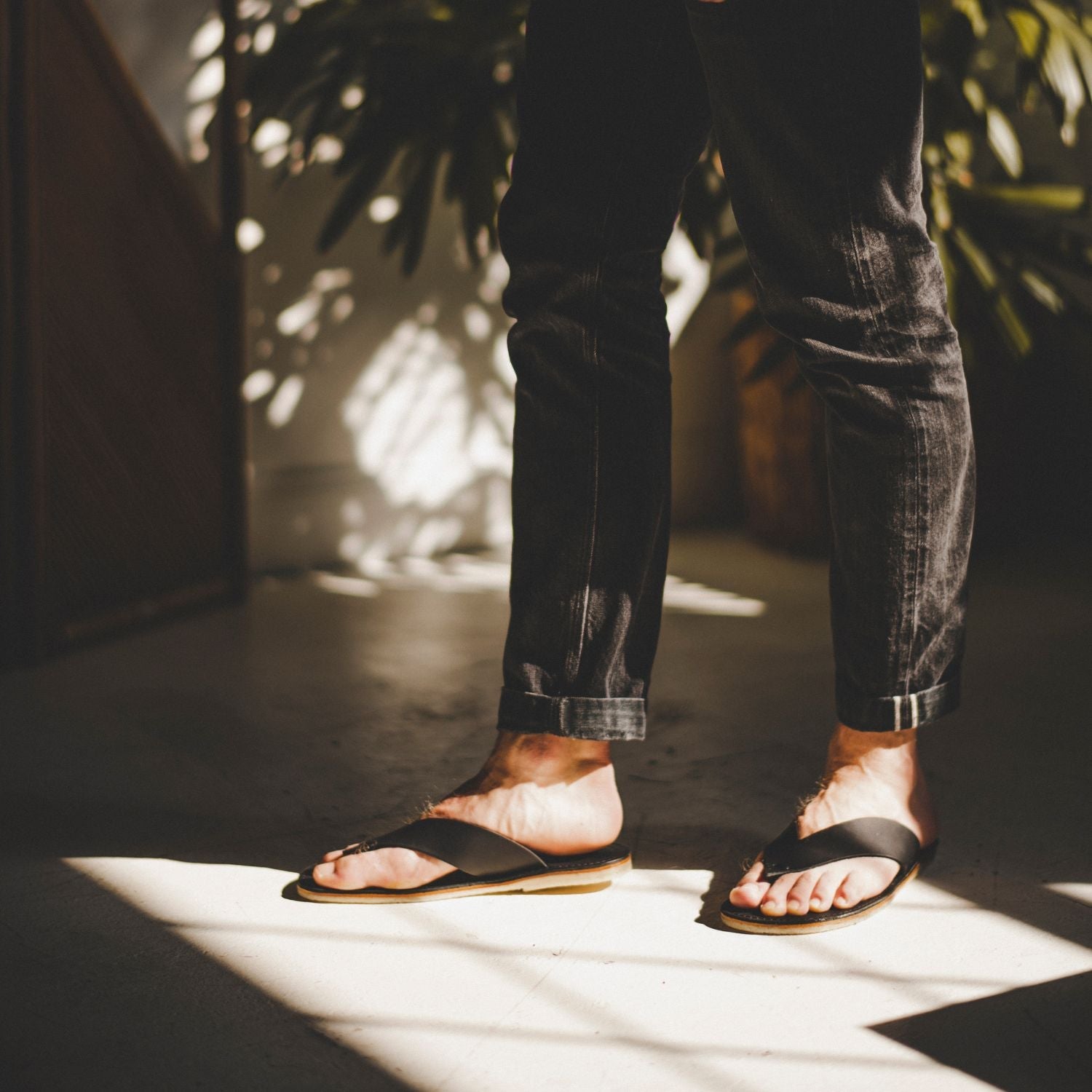 Duckfeet Ærø Black toe-post leather sandal, additional product image 2