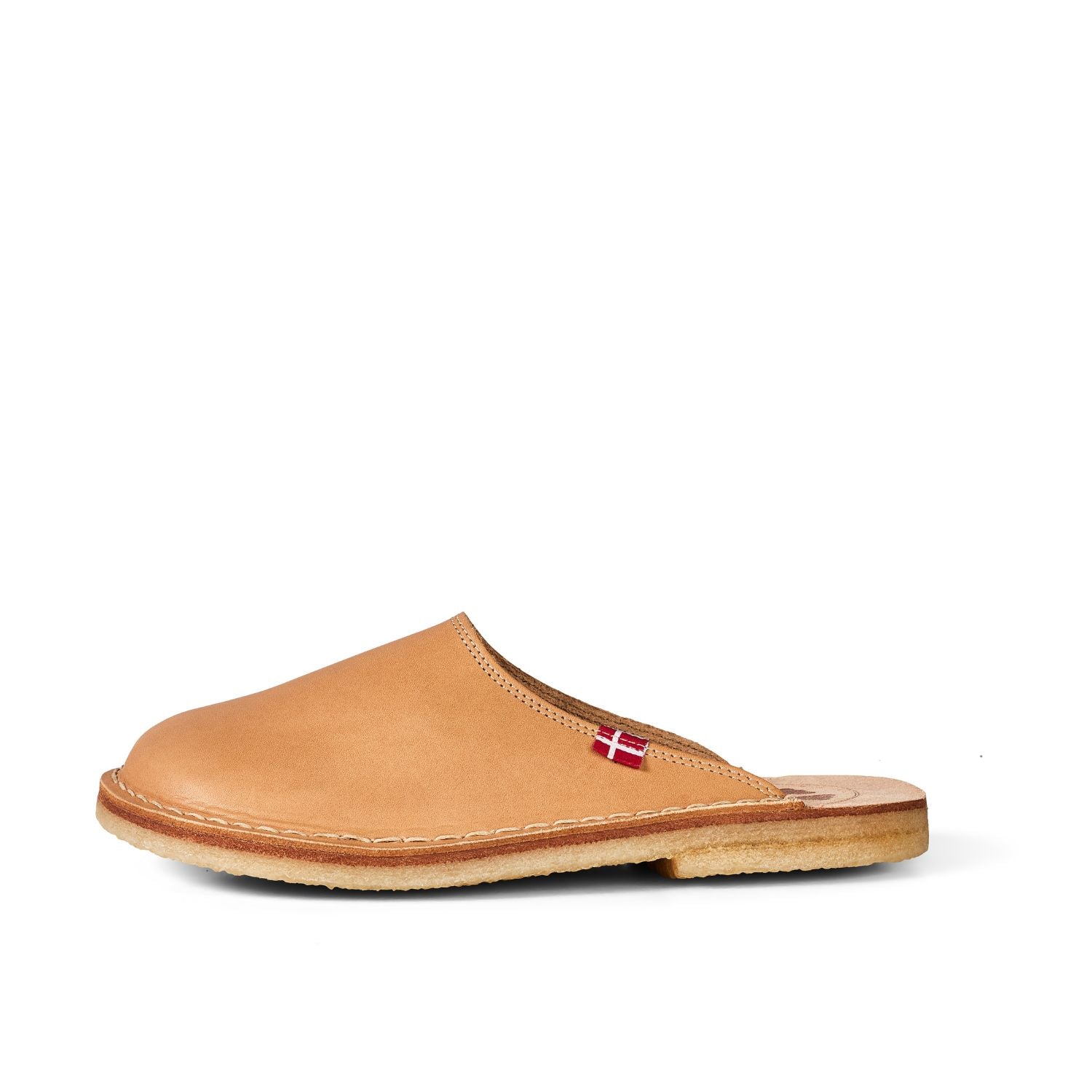Duckfeet Blåvand Bio leather slipper, outer side view on white background