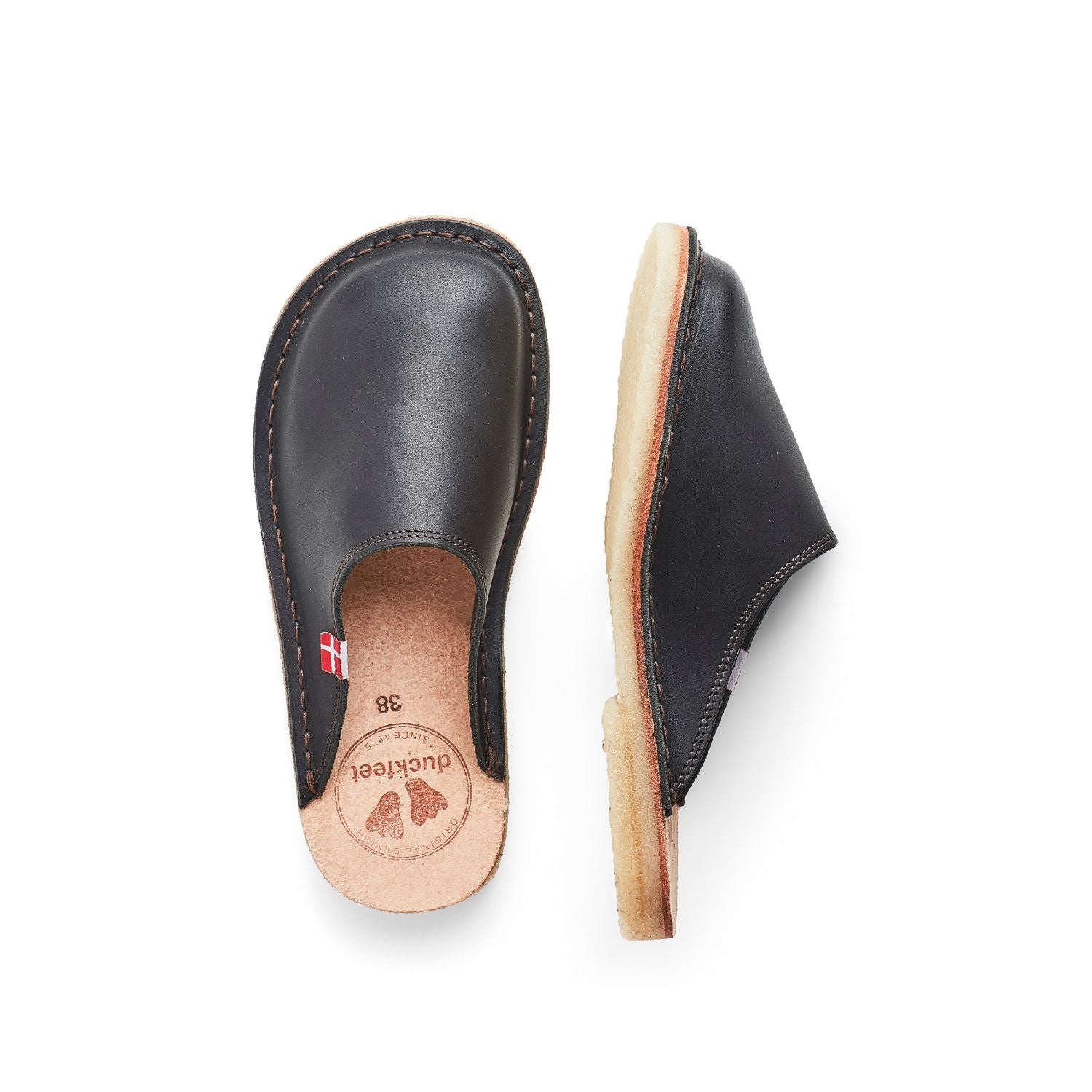 Duckfeet Blåvand Black leather slipper, top and inner side view on white background