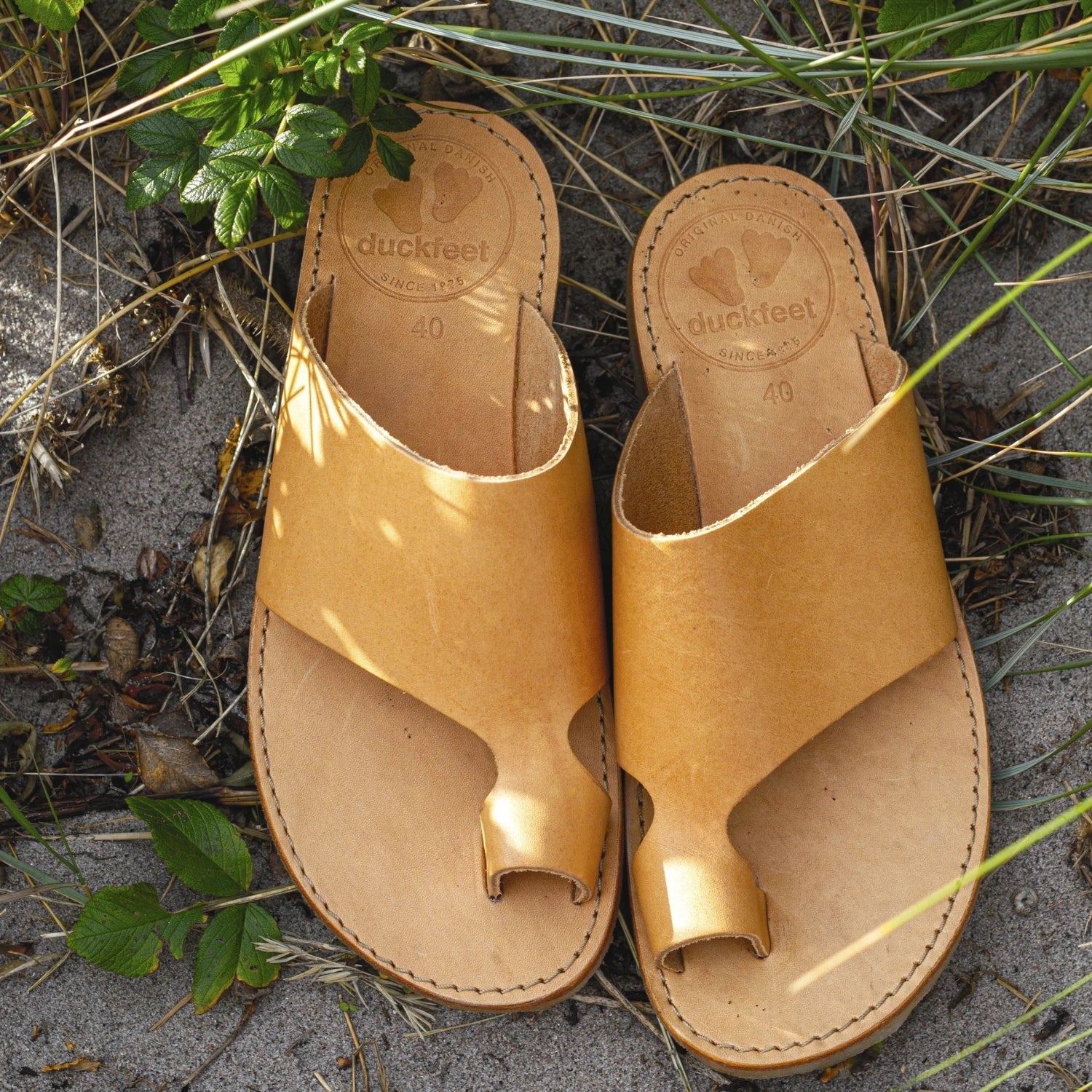 Duckfeet Mandø Bio toe-loop leather sandal, additional product image 1