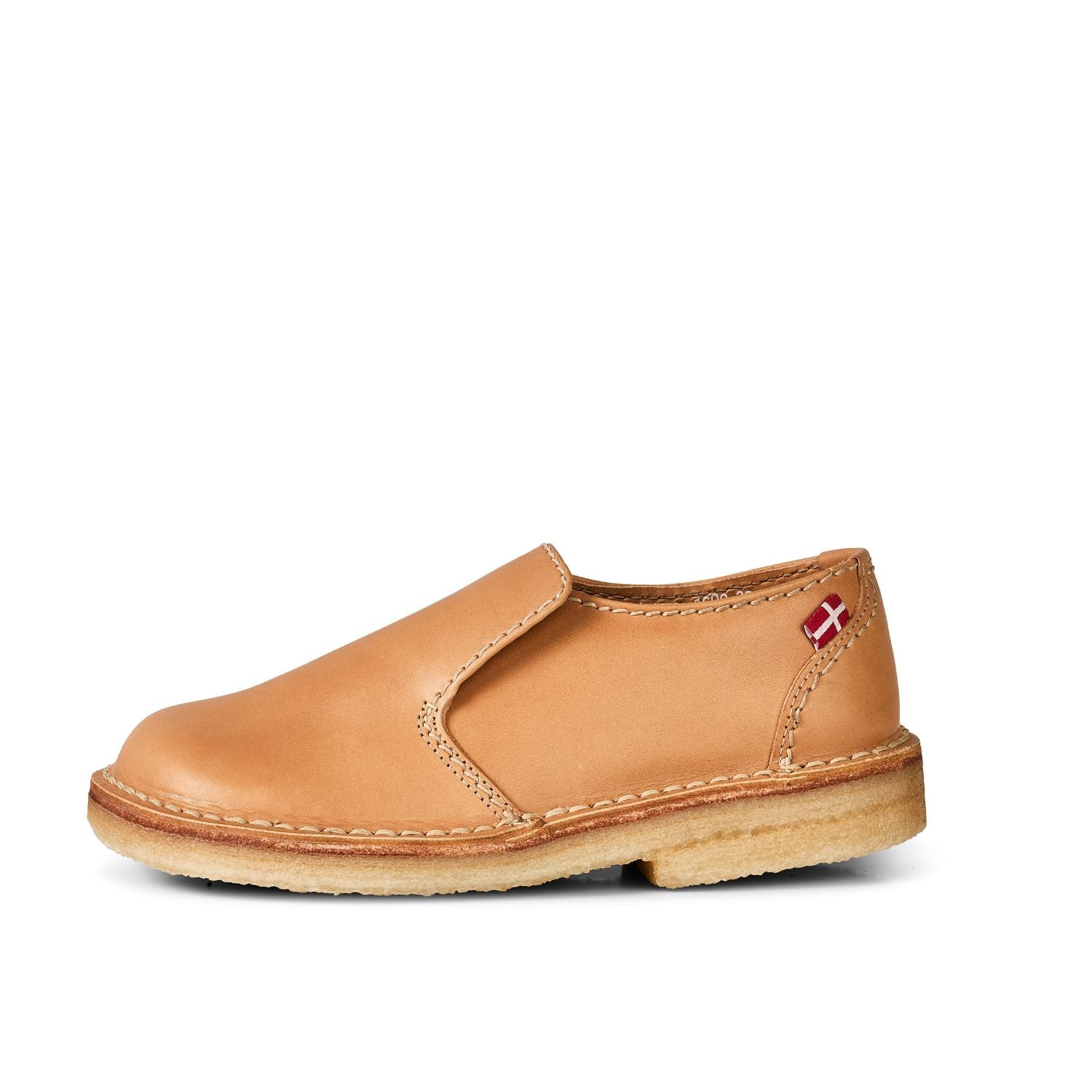 Duckfeet Falster Bio slip-on leather shoe, outer side view on white background