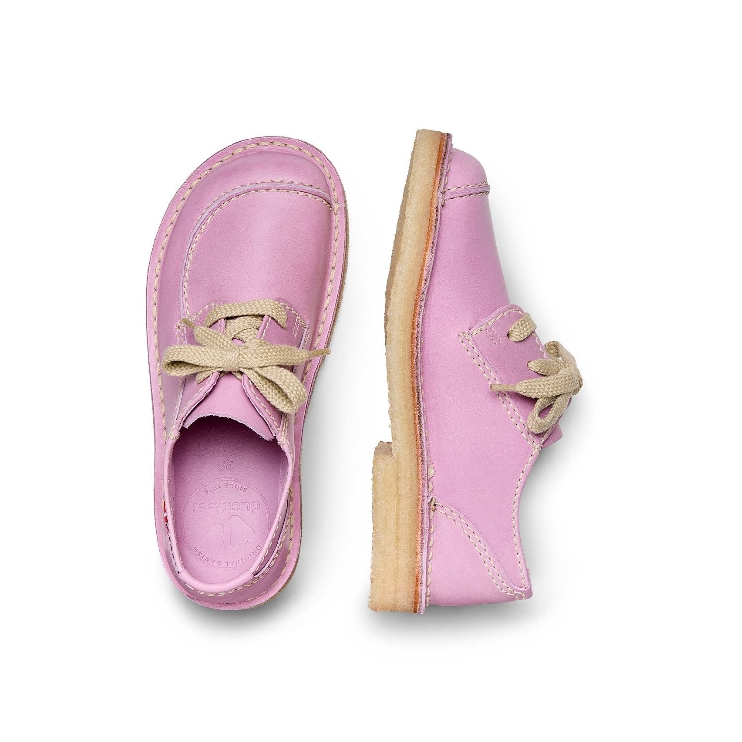 Duckfeet Fyn Rose moc-toe leather derby shoe, top and inner side view on white background