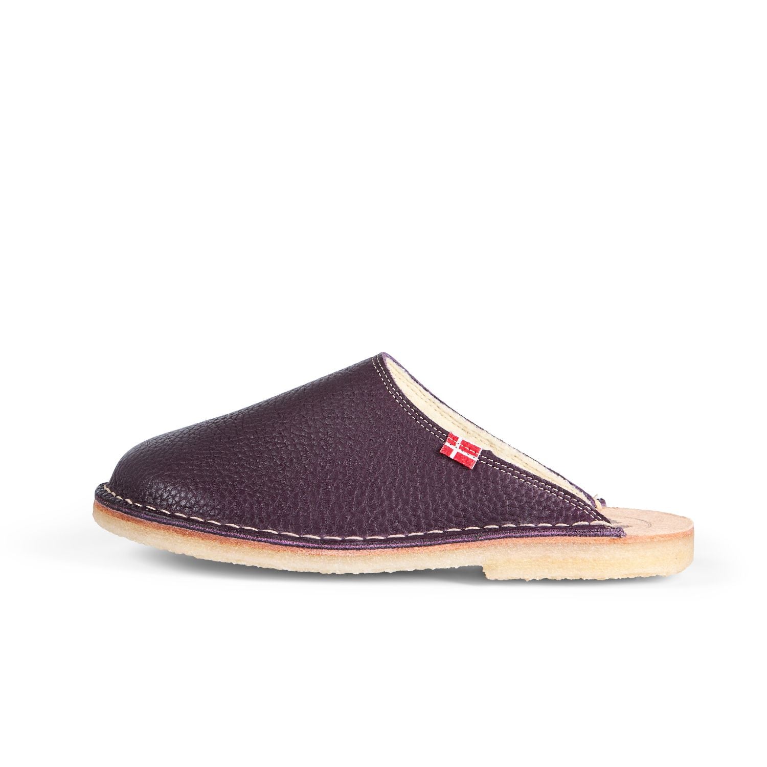 Duckfeet Klitmøller Plum wool-lined leather slipper, outer side view on white background