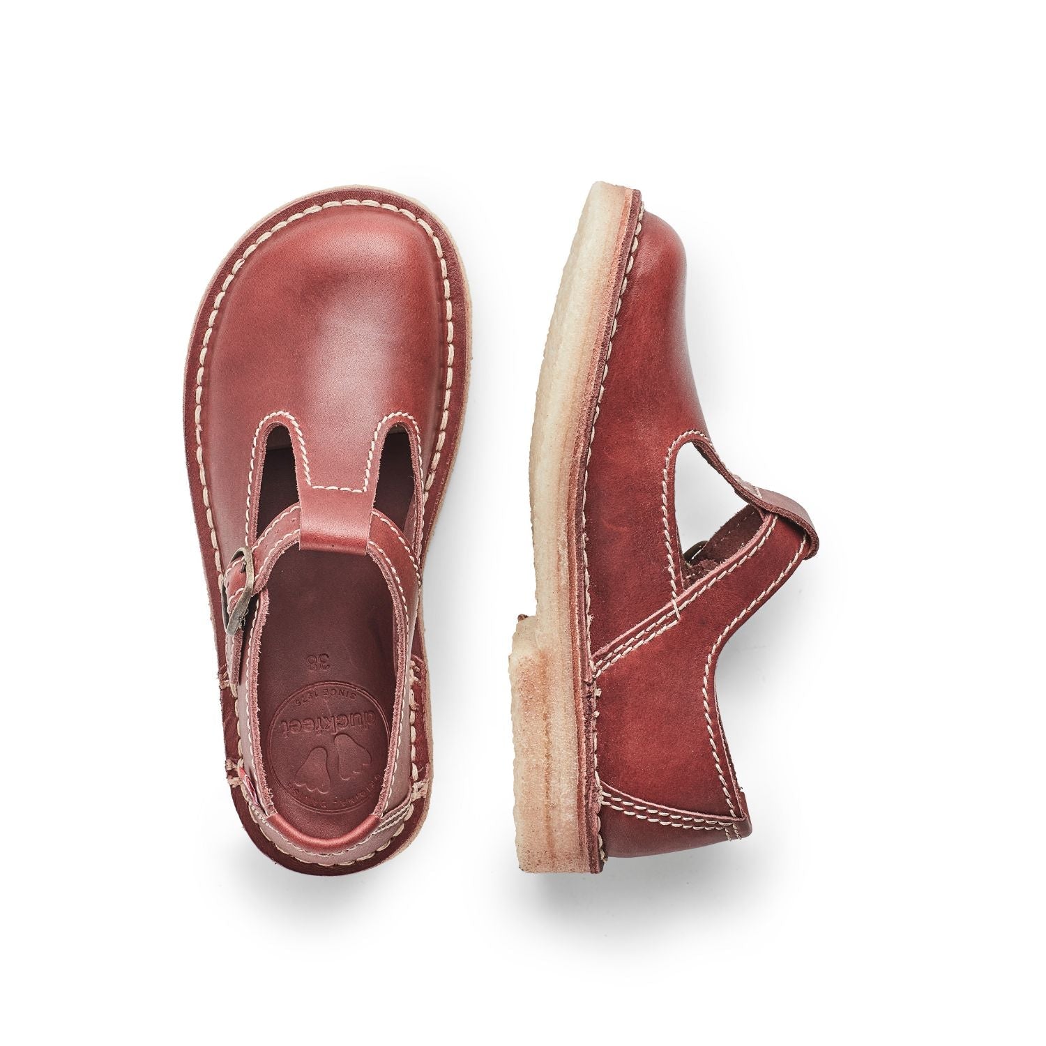 Duckfeet Lolland Bordo T-strap leather Mary Jane shoe, top and inner side view on white background