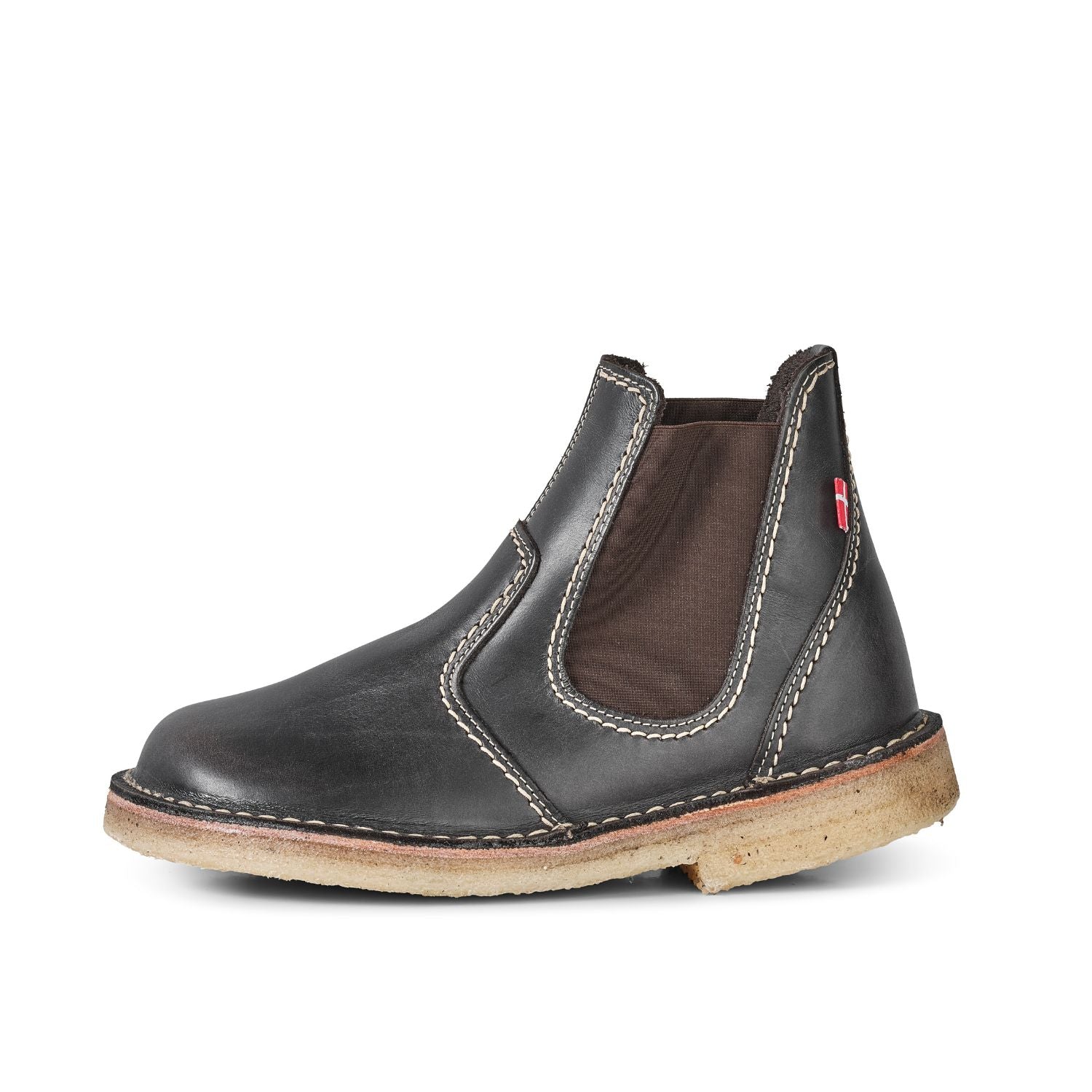 Duckfeet Roskilde Slate leather Chelsea boot, outer side view on white background