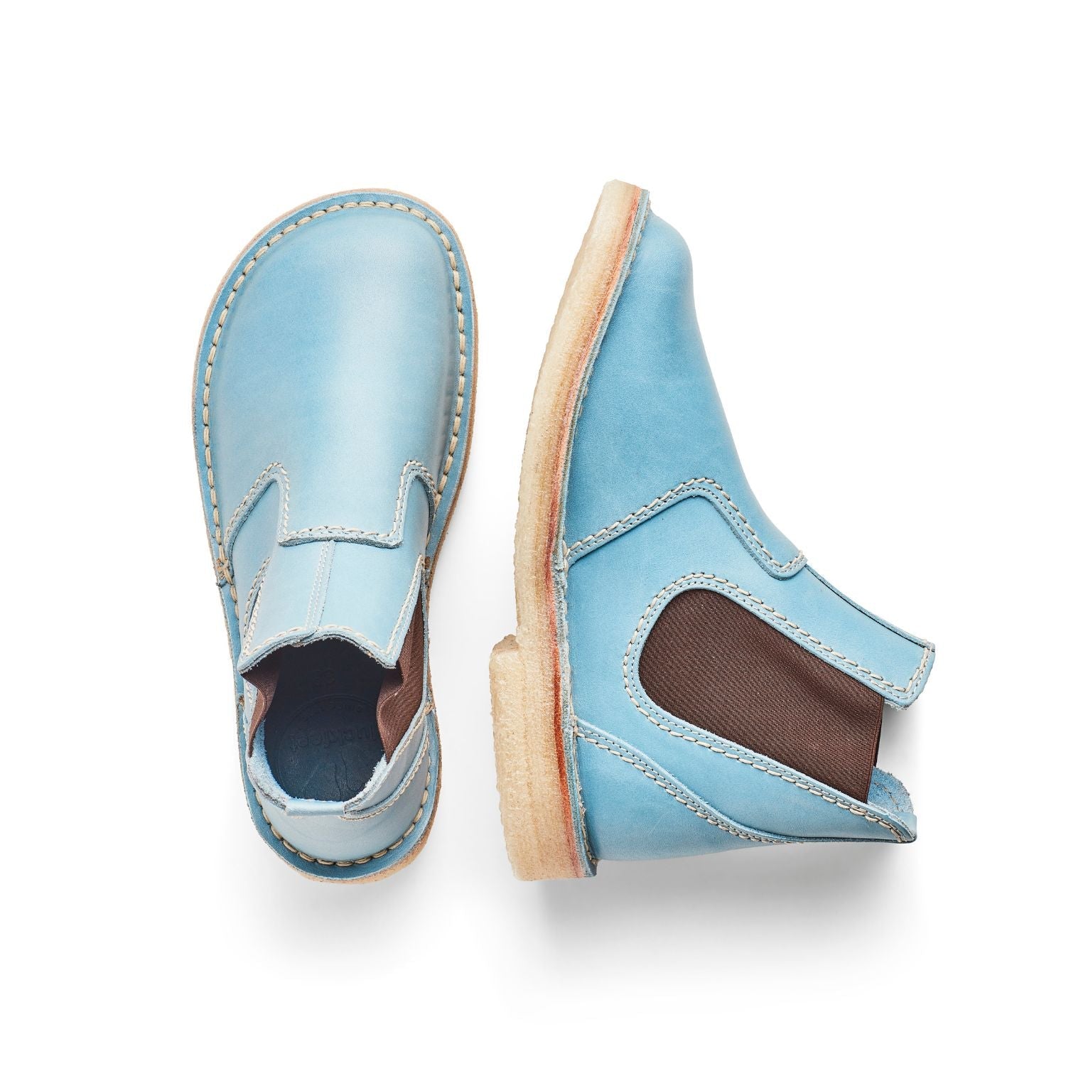 Duckfeet Roskilde Jeans leather Chelsea boot, top and inner side view on white background