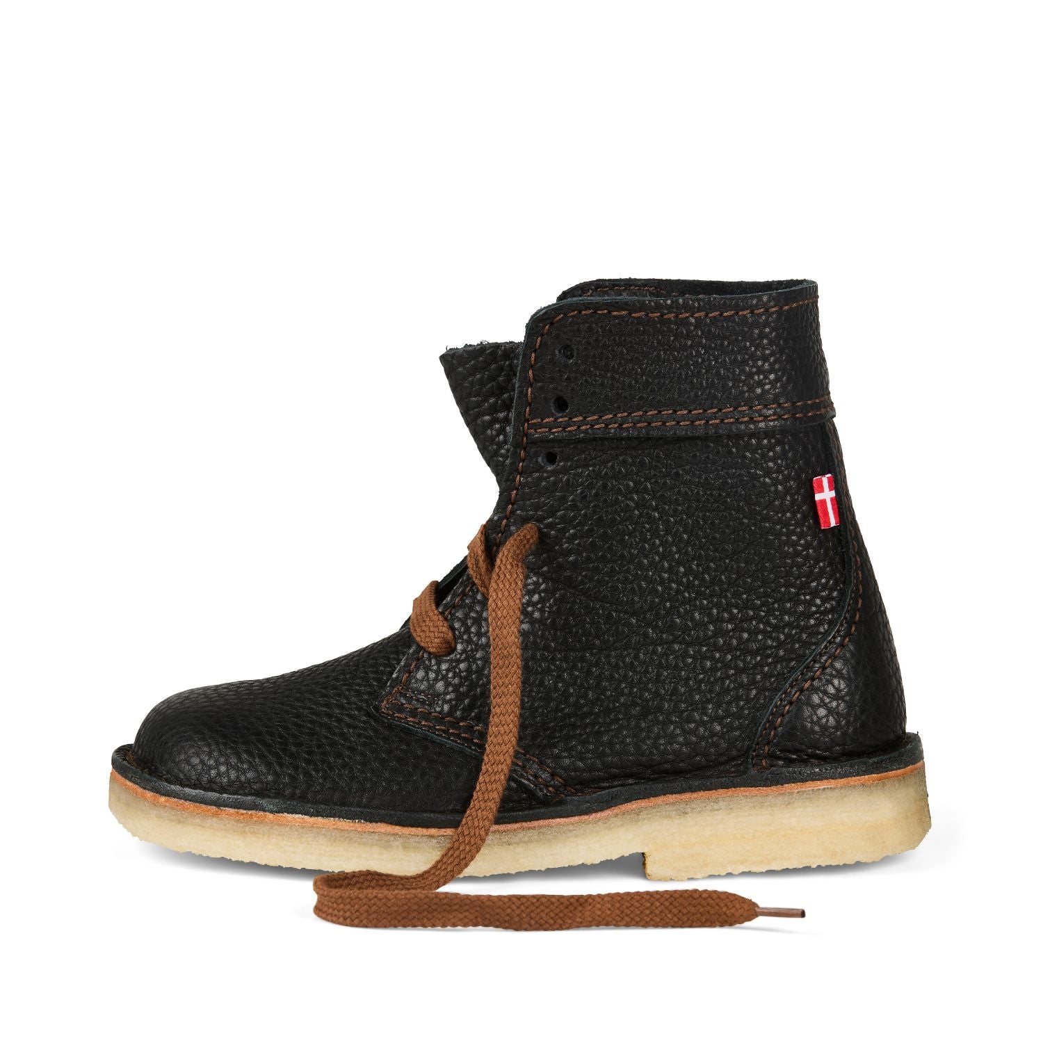 Duckfeet Sønderborg Black lace-up leather boot, outer side view on white background