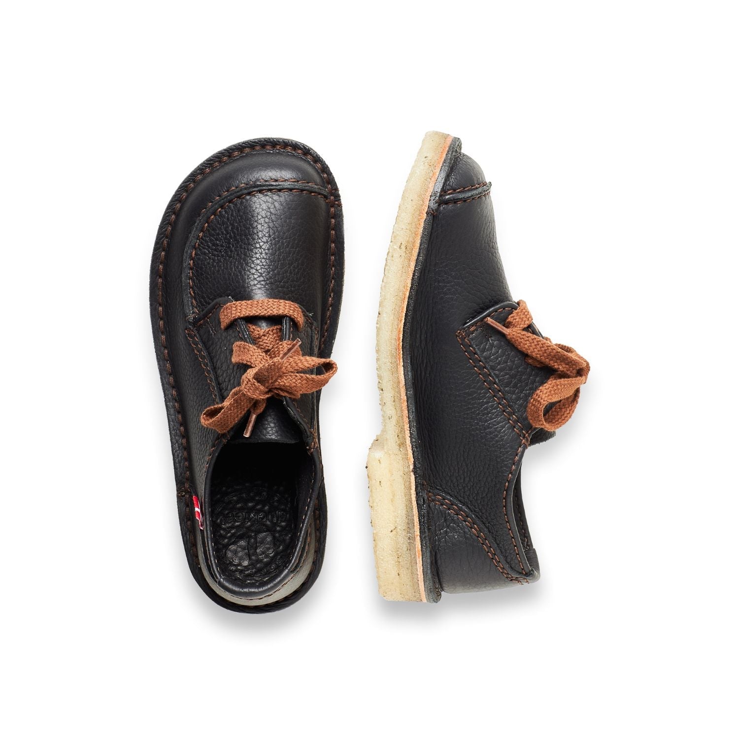 Duckfeet Svendborg Black moc-toe leather derby shoe, top and inner side view on white background