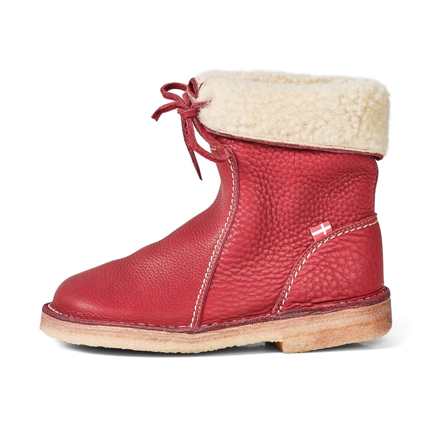 Duckfeet Århus Granate wool-lined pull-on leather boot, outer side view on white background