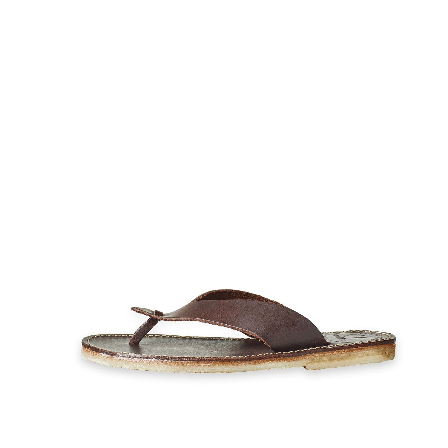 Duckfeet Ærø Choco toe-post leather sandal, outer side view on white background